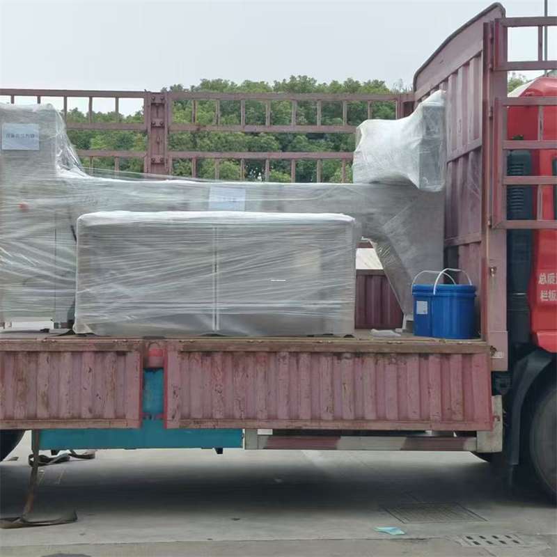 新安县甘孜县进仓物流：多元服务与特色运输线路探索