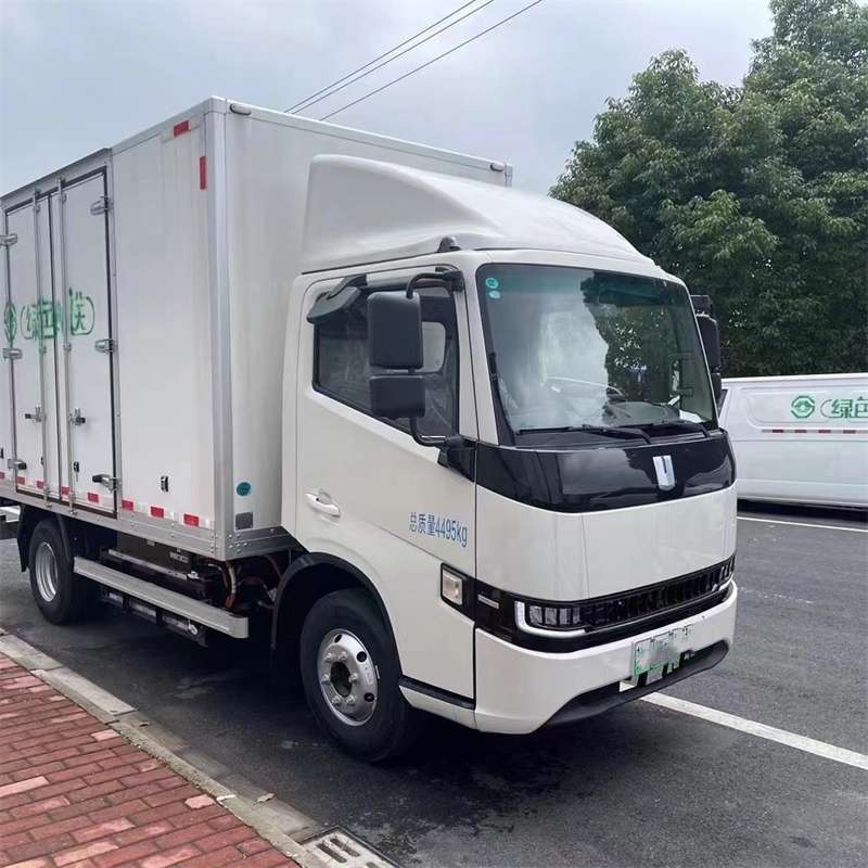 新安县渠县物流专线：大件货运与进仓出口的高效之道